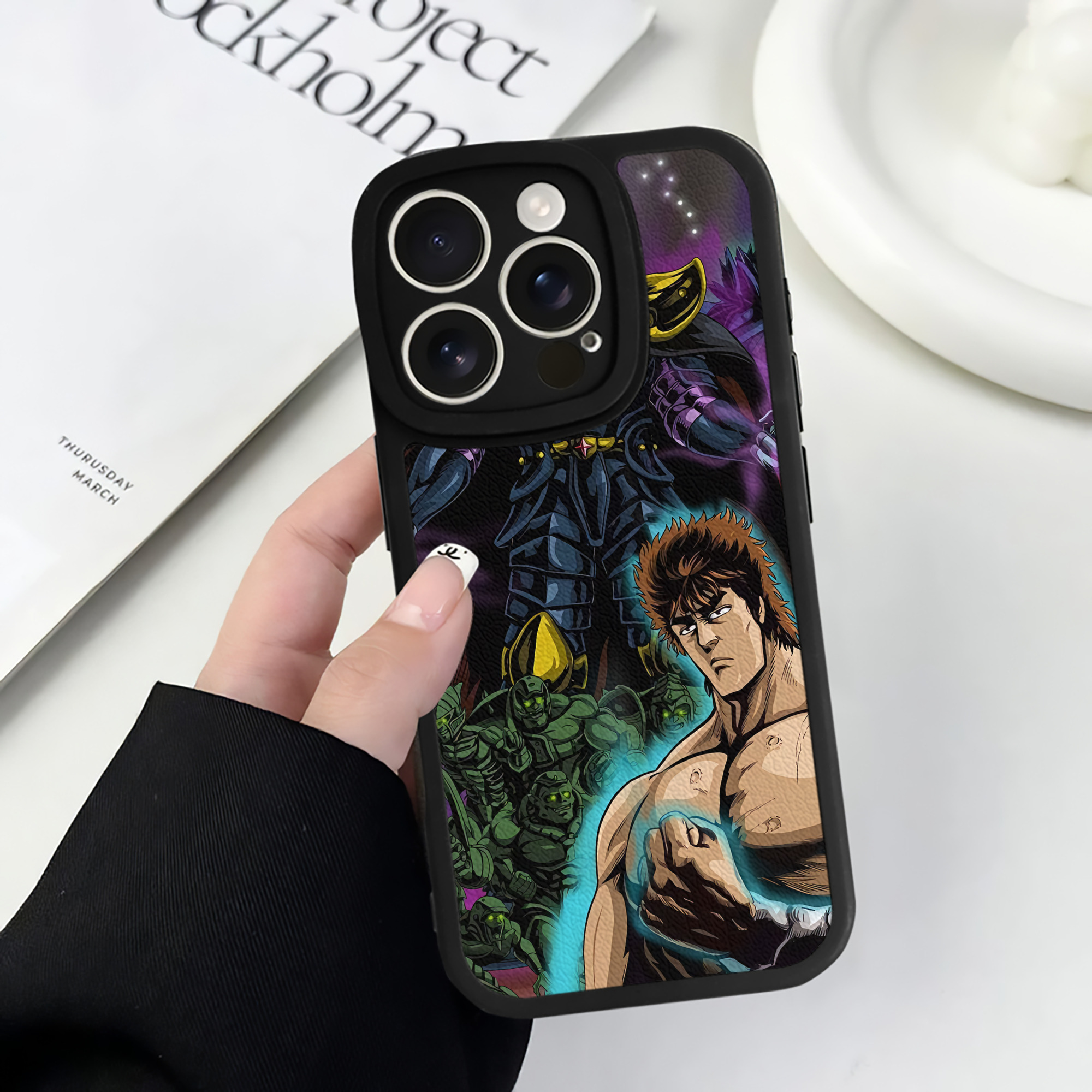 （画像用） 北斗の拳 Fist of the North Star 【iPhone 16シリーズ対応】シリコンスマホケース（レザー調） 材質：シリコン